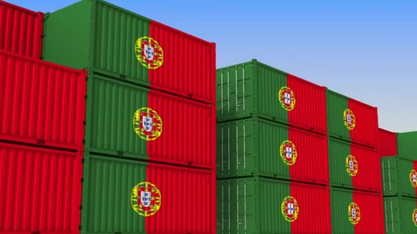 Container werf vol met containers met vlag van Portugal. Portugese export of import gerelateerde loop bare 3D-animatie — Stockvideo