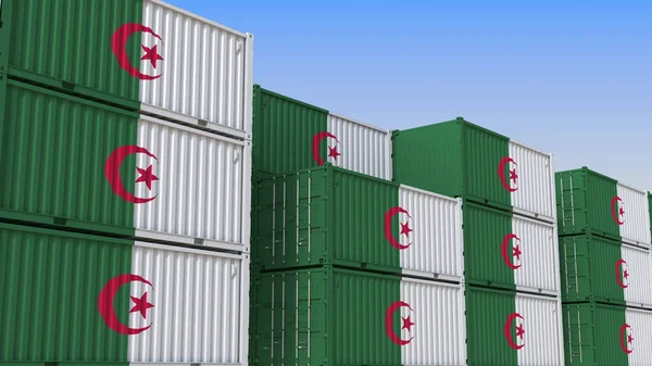 Kontener stoczni pełen kontenerów z flagą Algierii. Algierski eksport lub import związane z renderowaniem 3D — Zdjęcie stockowe