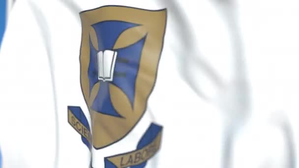 Flying Flag med University of Queensland emblem, närbild. Redaktionell loopable 3D-animering — Stockvideo