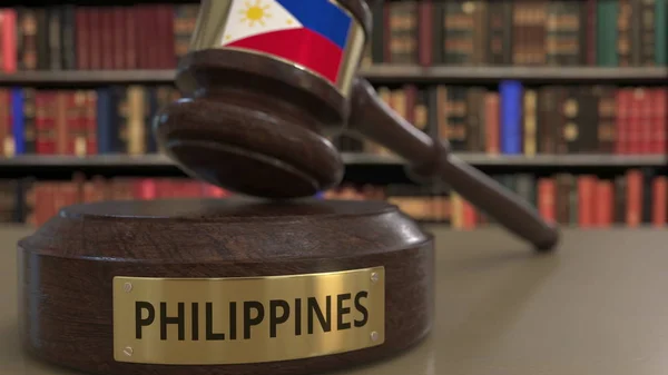 Bendera Filipina pada hakim gavel di pengadilan. Keadilan nasional atau yurisdiksi terkait perenderan 3D konseptual — Stok Foto