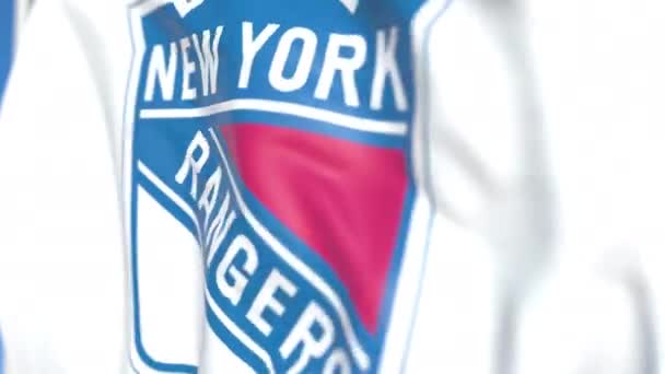 Bandiera sventolante con logo della squadra di hockey dei New York Rangers NHL, primo piano. Animazione 3D loop editoriale — Video Stock