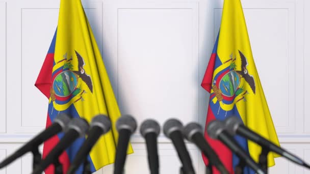 Ekwadorski Oficjalna Konferencja prasowa. Flagi Ekwadoru i mikrofony. Koncepcyjna animacja 3D — Wideo stockowe