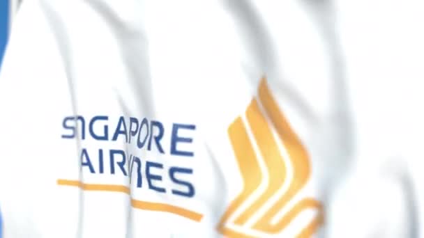 Bandera ondeando con el logo Singapore Airlines, primer plano. Animación en 3D loopable editorial — Vídeos de Stock