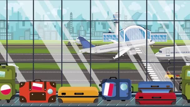Bagage met Poolse vlag stickers op Bagage carrousel in de luchthaven. Toerisme in Polen conceptuele loop bare cartoon animatie — Stockvideo