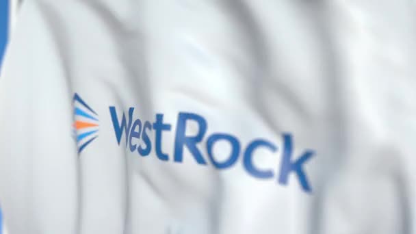 Mávnutím vlajky s logem WestRock, zblízka. Redakční smykliatelná 3D animace — Stock video