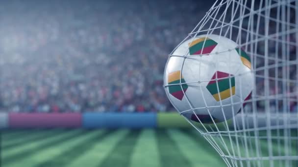 Drapeau de la Lituanie sur le filet de but du football frapper en arrière. Animation 3D au ralenti réaliste — Video