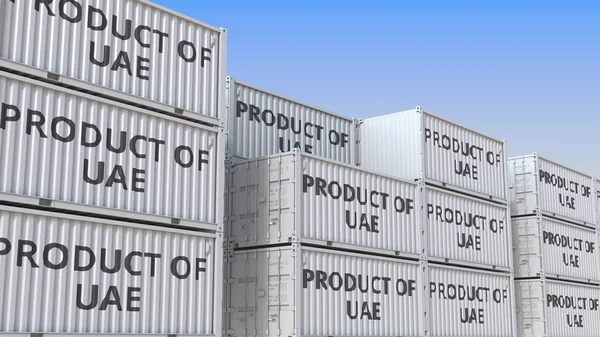 Konténerek a termék az UAE szöveg egy konténer terminál, 3D renderelés — Stock Fotó