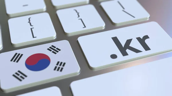 Domínio coreano .kr e bandeira da Coreia do Sul nos botões no teclado do computador. Renderização 3D relacionada à internet nacional — Fotografia de Stock