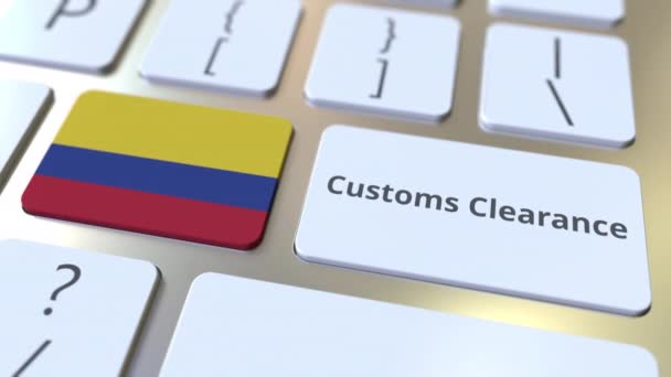 计算机键盘上的按钮上有哥伦比亚海关通关文字和标识。 进口或出口相关概念3D动画 — 图库视频影像