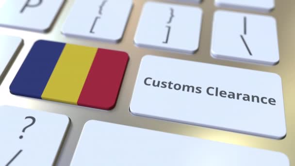 Tullklarering text och Rumäniens flagga på datorns tangentbord. Begreppsmässig 3D-animation för import eller export — Stockvideo
