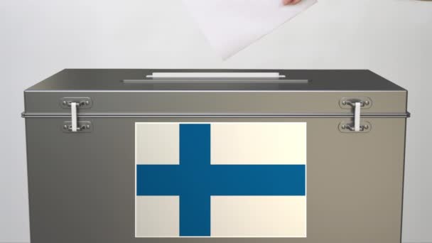 Finlandiya bayrağı taşıyan oy sandığı, seçimle ilgili klip — Stok video