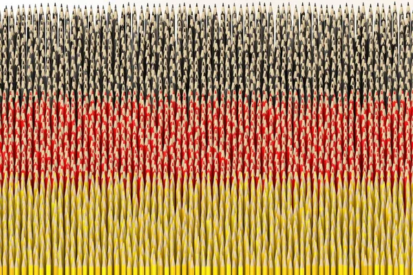Renkli kalemlerden yapılmış Gemany bayrağı. Sanatla ilgili 3B oluşturma — Stok fotoğraf