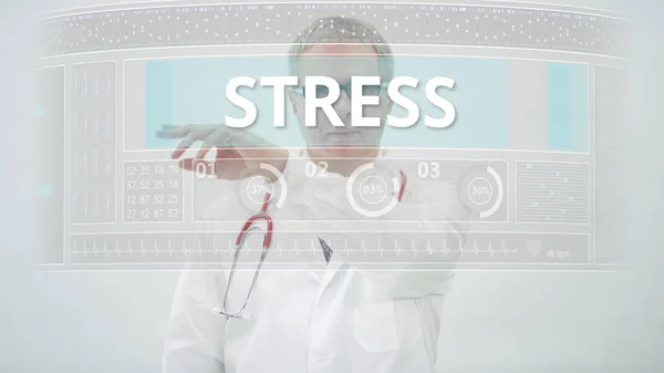 STRESS guia e um médico no computador futurista — Fotografia de Stock