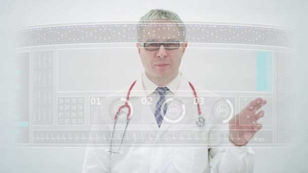 Doktor dokunmatik ekranda WARFARIN genel uyuşturucu adını kaydırıyor — Stok video