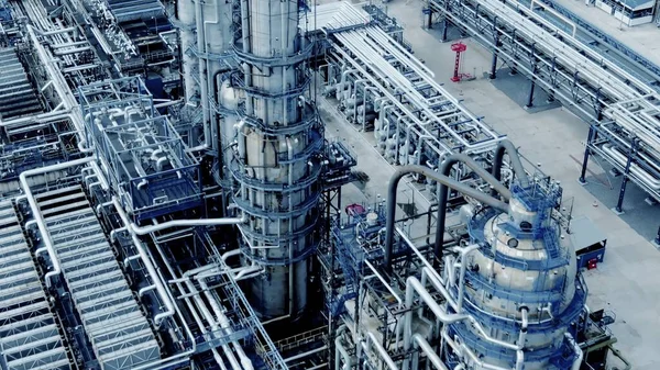 Luftaufnahme einer großen Chemiefabrik — Stockfoto