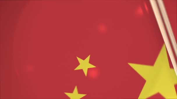 带有中国国旗的筷子和盘子，国菜概念 — 图库视频影像