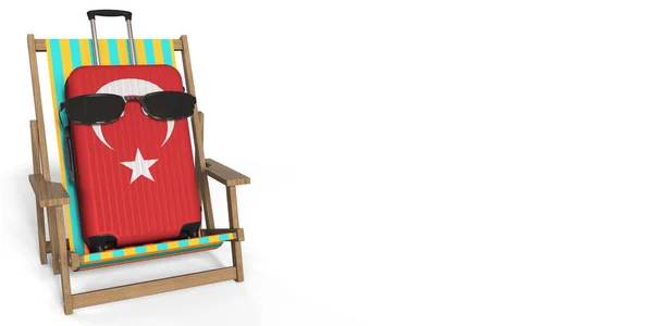 Bandiera della Turchia su valigia e sedia a sdraio. Concetto di viaggio, rendering 3D — Foto Stock