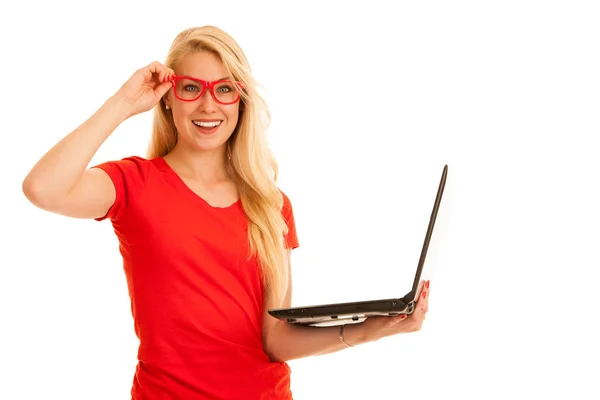Mooie Jonge Vrouw Houdt Een Laptop Gebaar Verrassing Succes Isoalted — Stockfoto