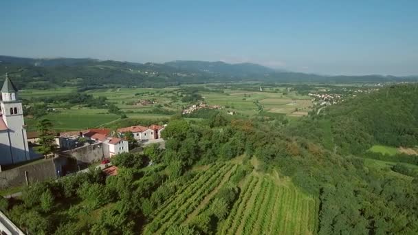 Luchtfoto Clip Oude Dorp Vipavski Kriz Boven Vipava Vallei — Stockvideo