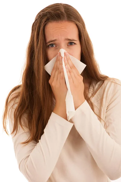Mujer joven molesta que sufre de gripe en hom —  Fotos de Stock