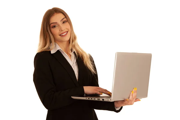 Young Business vrouw werkt op laptop geïsoleerd over Wit — Stockfoto