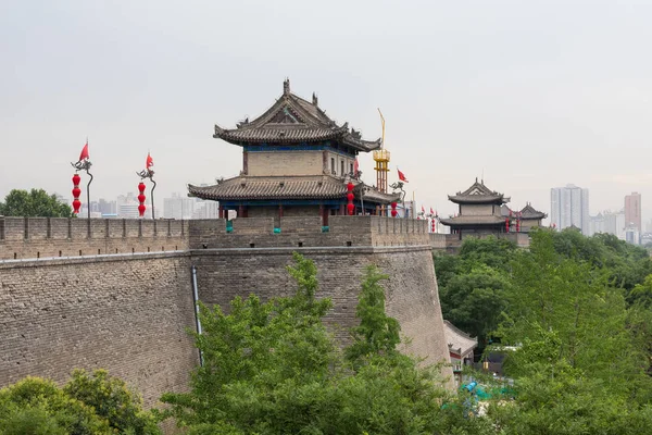 Xian China Mei 2018 Toeristen Wandeling Stadsmuur Van South Gate — Stockfoto