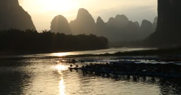Puesta Sol River Xingping Guilin China Xingping Una Ciudad Norte — Vídeo de stock