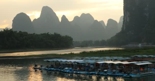 Zachód Słońca River Xingping Guilin Chiny Xingping Miasto Kuangsi Chiny — Wideo stockowe