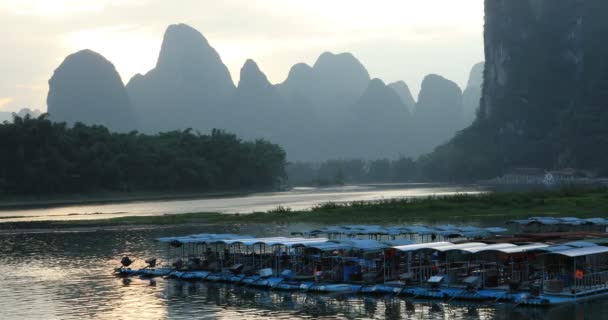 Xingping 中国の夕日 Xingping は中国広西北の町 — ストック動画