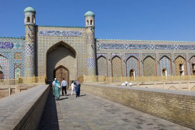 Fergana Vadisi en popüler yerlerinden Khudayar Khan sarayıdır. Kokand, Özbekistan.