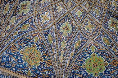 Semerkant, Özbekistan 'daki Registan Meydanı Camii ve Madrasah kompleksi