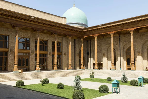 Barak Khan Medrese Imam Meydanı Hast Həzrəti Imam Olan Bir — Stok fotoğraf