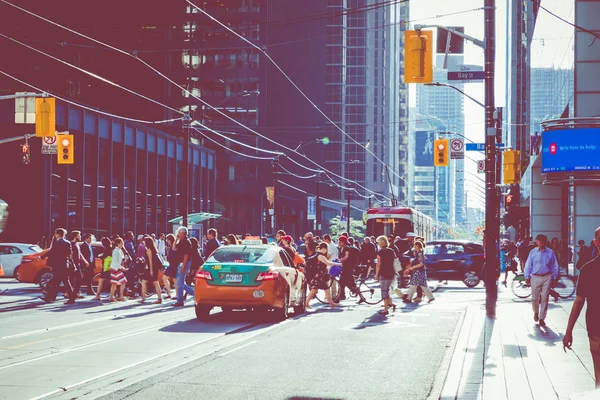 Toronto Canada September 2018 Rush Hour Attoronto Busiest Intersections Financial — Stock Photo, Image
