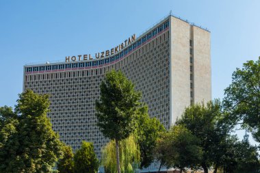 Taşkent, Özbekistan - 22 Ağustos 2018: Özbekistan otel binası, ilk beş yıldızlı otel şehrin. Başkenti ve en büyük şehri Özbekistan Taşkent olduğunu.