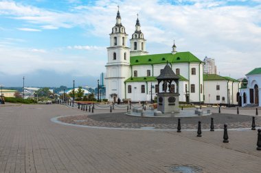 Minsk, Beyaz Rusya - 11 Eylül 2018: Katedrali Minsk - kilise Beyaz Rusya ve sembol, sermaye Kutsal Ruh'un. Ünlü dönüm noktası