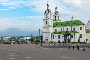 Minsk, Beyaz Rusya - 11 Eylül 2018: Katedrali Minsk - kilise Beyaz Rusya ve sembol, sermaye Kutsal Ruh'un. Ünlü dönüm noktası