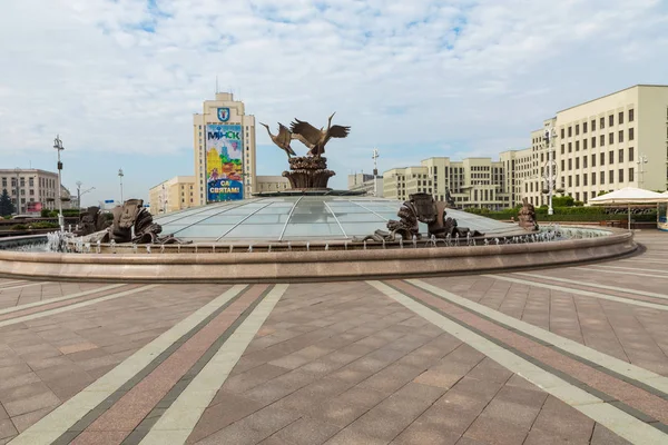 Minsk Weißrussland September 2018 Unabhängigkeitsplatz Minsk Berühmter Unabhängigkeitsplatz Morgen — Stockfoto