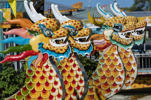 Barco Dragón Tradicional Río Perfume Hue Vietnam —  Fotos de Stock