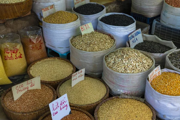 Olika Kryddor Och Smaksättning Traditionell Gatumarknad Hanoi Kryddor Bakgrund Vietnamesiska — Stockfoto