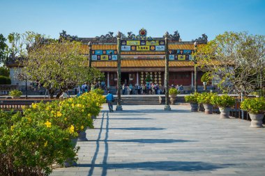 Hue, Vietnam - 17 Kasım 2018: Nguyen Kraliyet Sarayı İmparatorluk Hanedanı Hue, Vietnam için. UNESCO Dünya Miras Listesi.