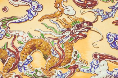 Dragon süslemeleri. Hue, Vietnam için imparatorluk Nguyen Kraliyet Sarayı Hanedanı. UNESCO Dünya Mirası Site.Imperial Royal Palace of Nguyen Hanedanı Hue, Vietnam için. UNESCO Dünya Miras Listesi.