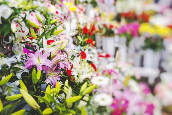 Blomstermarknaden Turistiska Street Selektivt Fokus — Stockfoto