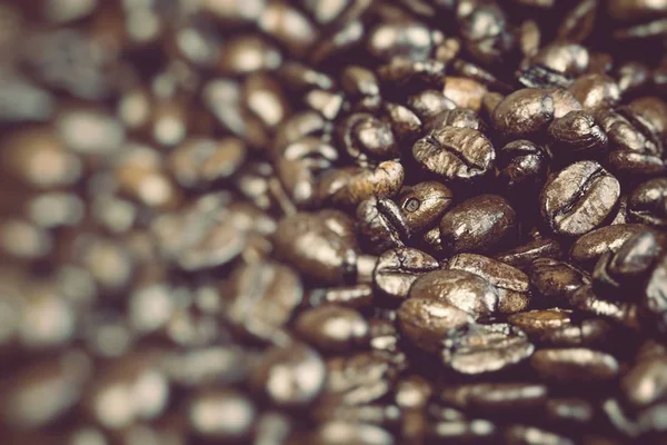 Rostade Brun Kaffebönor Selektivt Fokus — Stockfoto