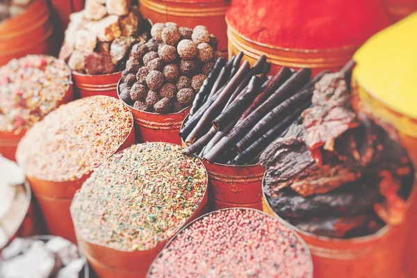 Kruiden Een Traditionele Marokkaanse Markt Selectieve Aandacht — Stockfoto