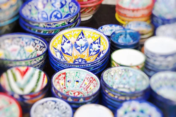 Plates Pots Street Market Uzbekistan Selective Focus — Stock Photo, Image