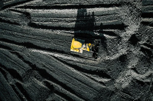 露天掘り鉱山 石炭鉱業の空撮 平面図です 無人機で撮影した写真 — ストック写真
