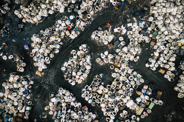 垃圾填埋场 用于废物储存 从上面看 室外垃圾鸟图 环境污染 — 图库照片