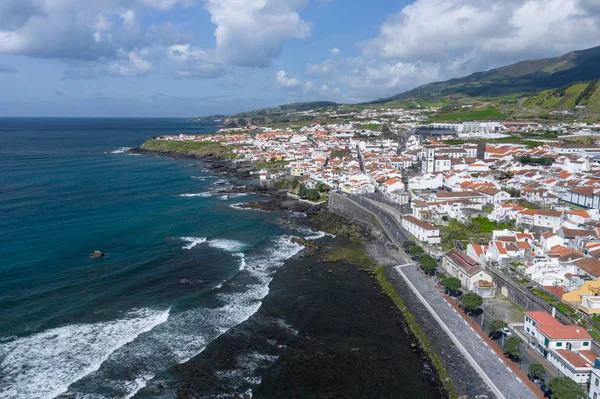 Vila Franca do Campo, Sao migue 'de Atlantik sahilinin havadan görünümü