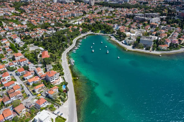 Letecký pohled na město Zadar. Letní čas v Dalmácii — Stock fotografie
