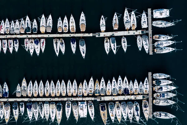 Aerial View of Yacht Club and Marina. White Boats and Yachts. Ph — Stock Photo, Image